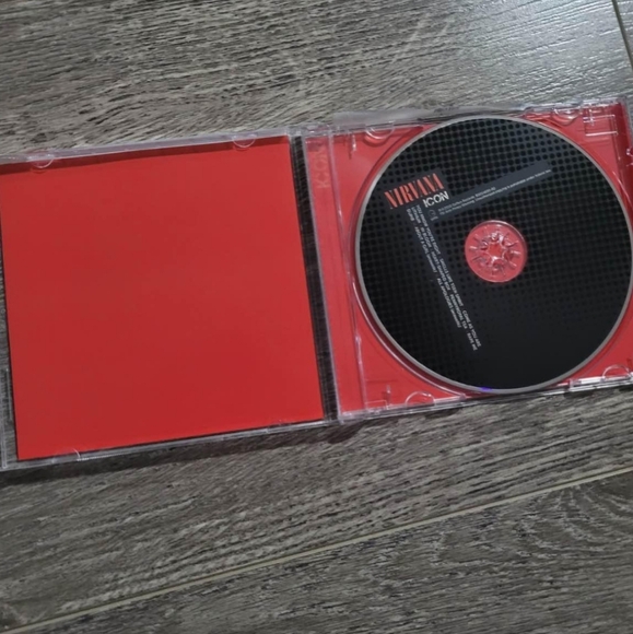 Best of Nirvana CD - Picture 2 of 3